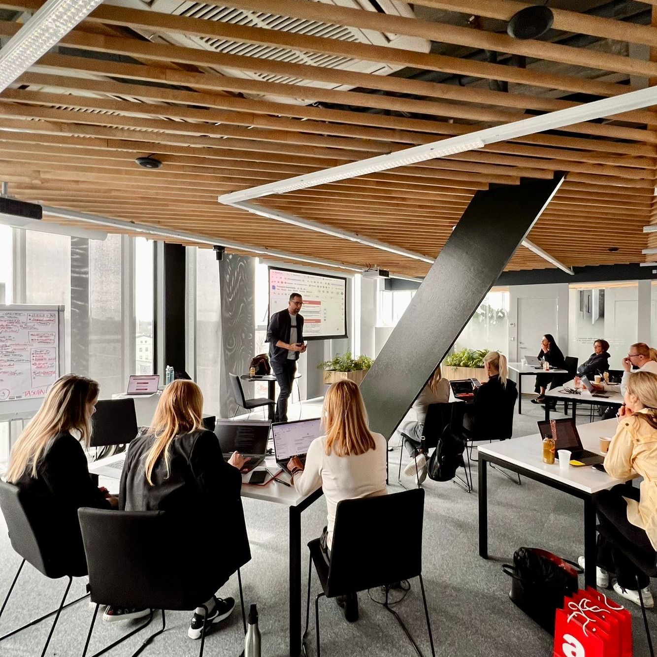 AI koolitus meeskonnale Non-Tech AI Advisory töötoas, Tallinn